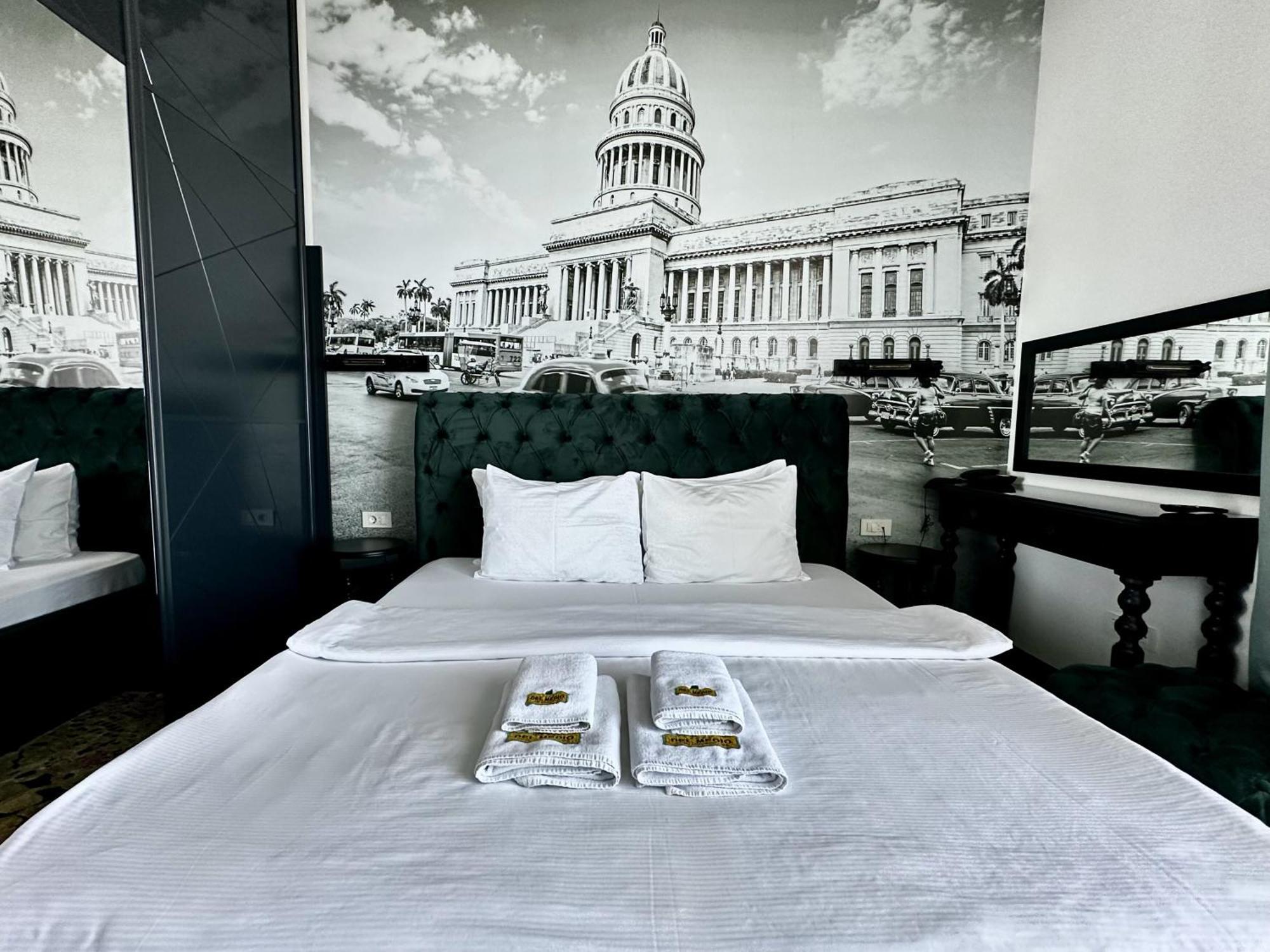Hotel Del Medio سوتوموري الغرفة الصورة